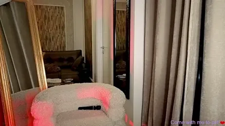 MiaRouge webcam stripchat model stream image