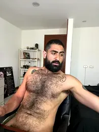 Drogamma webcam model stream image