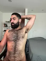 Drogamma webcam model stream image