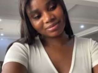 bellaann webcam model stream image