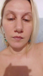 the_red_rose3 webcam cam4 model stream image