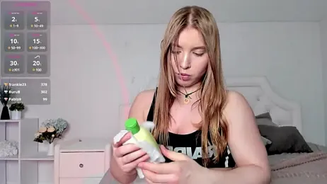 VanillaLivitski webcam model stream image