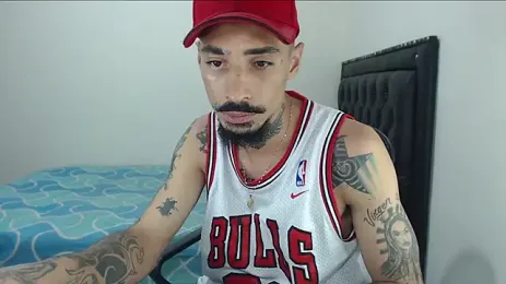 emiliano_hottt webcam stripchat model stream image