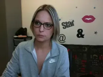 alixfeeling webcam model stream image