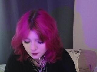 Keeley Fairbrother webcam model stream image