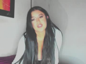luisaa_diaz_ webcam model stream image