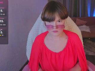 Luna Willsom webcam flirt4free model stream image