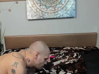 serenalovesryan webcam model stream image