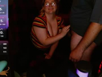 smolswisrol webcam model stream image