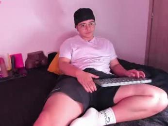 yossefmout webcam model stream image