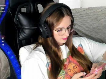 MCfly-1 webcam model stream image