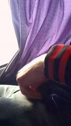 boys2friends webcam model stream image