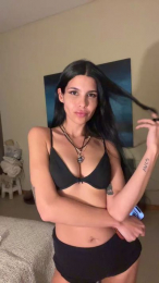 IaraStone webcam model stream image