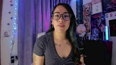 julibella_swee4 webcam model stream image