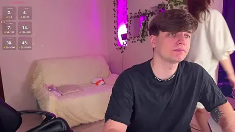 RobertAndLinela webcam model stream image