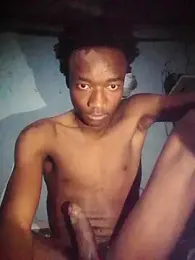 Maxmandick9 webcam model stream image