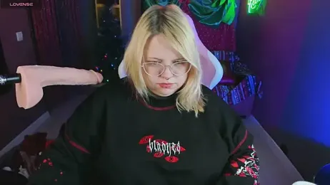 Yoki_Shizuko webcam stripchat model stream image