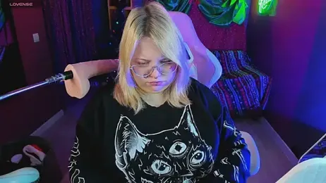 Yoki_Shizuko webcam stripchat model stream image