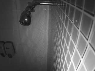 voyeurcam-jb-shower-11 webcam model stream image