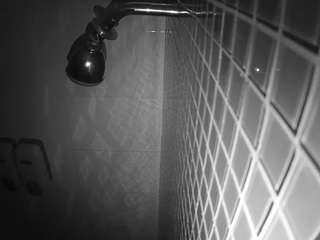 voyeurcam-jb-shower-11 webcam model stream image