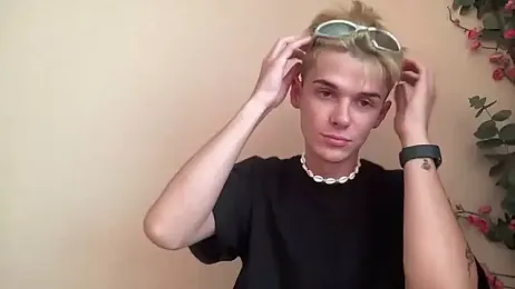 Milk_Guy webcam model stream image