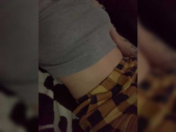 Huynahuy_ webcam model stream image