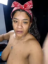 Selket11 webcam stripchat model stream image