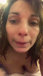 clovise233 webcam model stream image