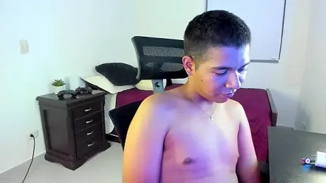 christopher_shiniki webcam model stream image