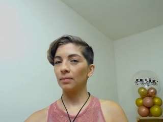 chanell-mk webcam model stream image