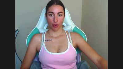 Cammila_horn webcam cam4 model stream image