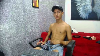 peter_xxxs webcam cam4 model stream image