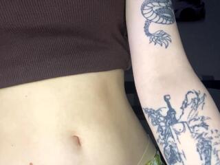 Anja Raybourn webcam model stream image