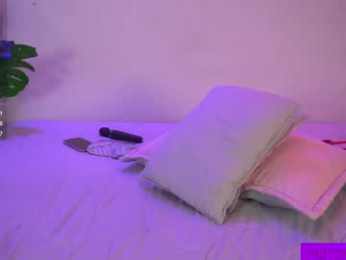 calypso_and_ge1 webcam model stream image