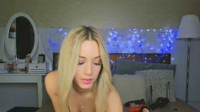 MiaBaee webcam cam4 model stream image