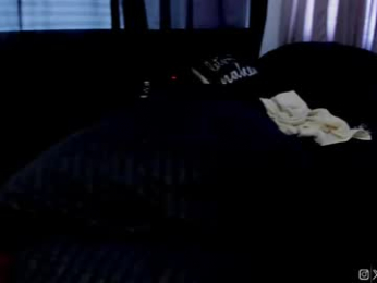 connorflyn webcam model stream image