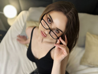 AlineFisher webcam livejasmin model stream image