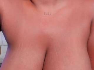 liamariana webcam model stream image