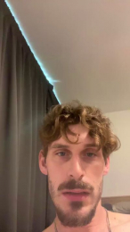 Blake_Bate1999 webcam model stream image