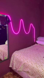 Kiraofarg webcam model stream image