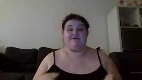 curvy_crystal webcam model stream image