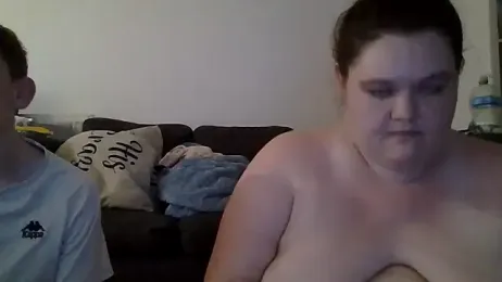 curvy_crystal webcam model stream image