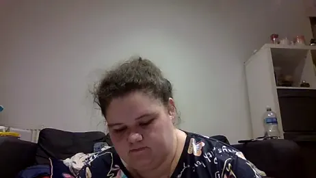 curvy_crystal webcam model stream image