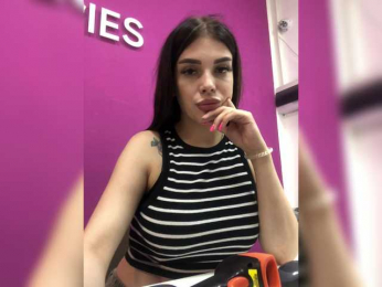 MaryTurner webcam model stream image