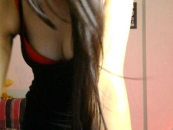 Yashika webcam bongacams model stream image