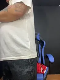 DickMasterfindom webcam model stream image