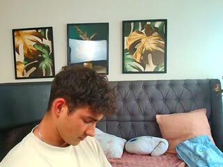Emilio Reynolds webcam model stream image
