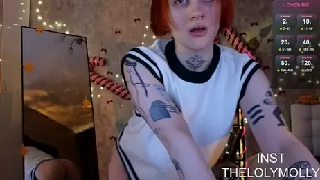 LolyMolli webcam model stream image