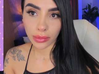 sarah-stone webcam model stream image