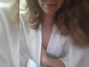 JillWhite webcam bongacams model stream image